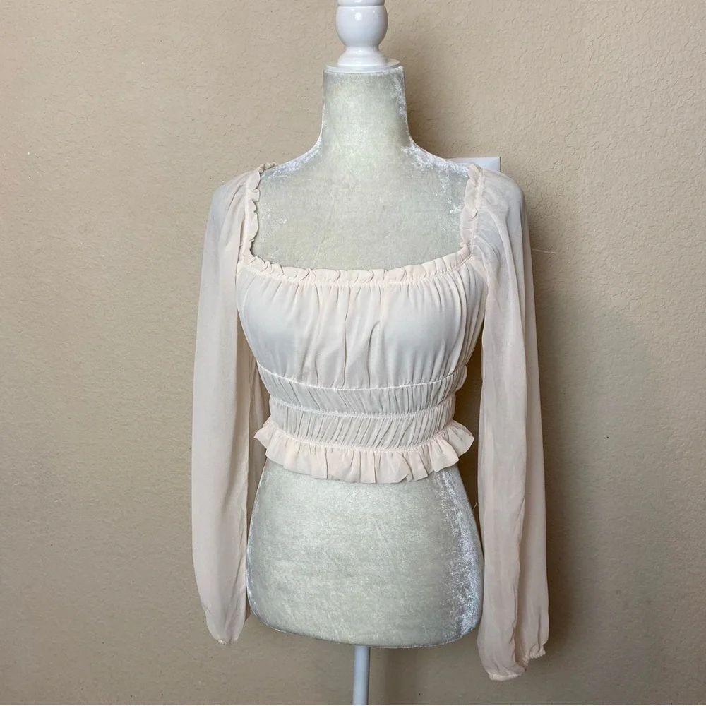 NWT! Forever 21 Cropped Puff Long Sleeve Blouse Top Cream Ivory Smocked Sz Small - Picture 4 of 11